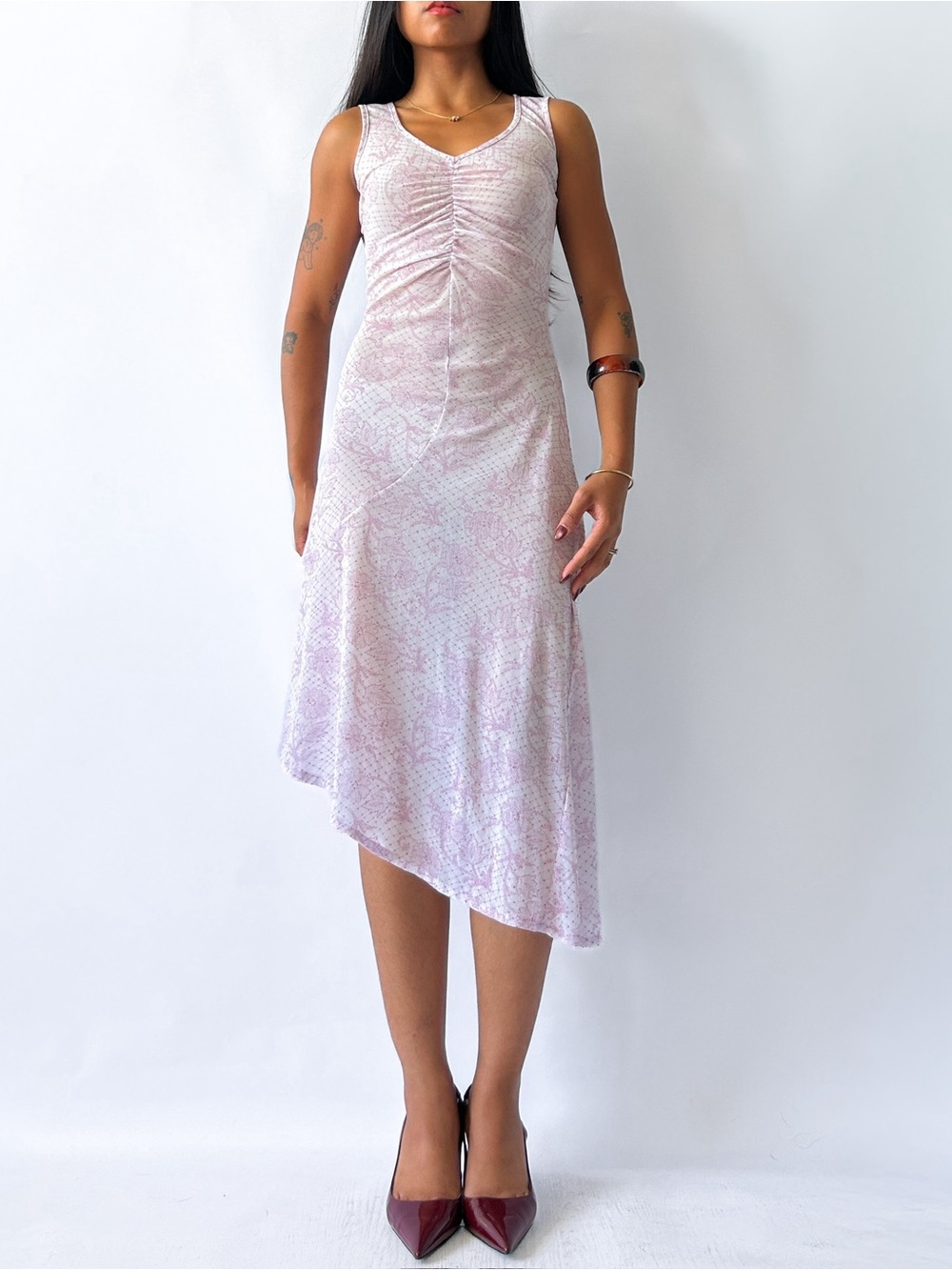 Sleeveless Ruched Asymmetric Midi Dress - Light Lavender Print